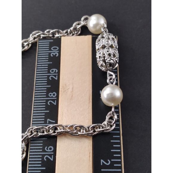 Sarah Coventry Silvertone Necklace Intermittent Faux Pearl And Filigree Beads - Picture 8 of 8